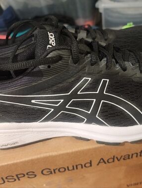 ASICS Black and White Men’s Athletic Running Shoes